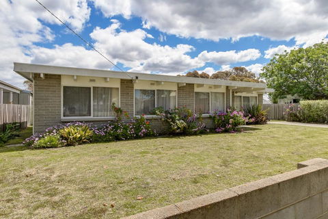Wander On Bulmer - Accommodation Redcliffe 1