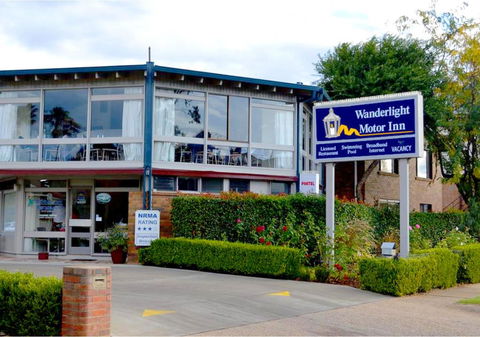 Wanderlight Motor Inn - Accommodation Redcliffe 0