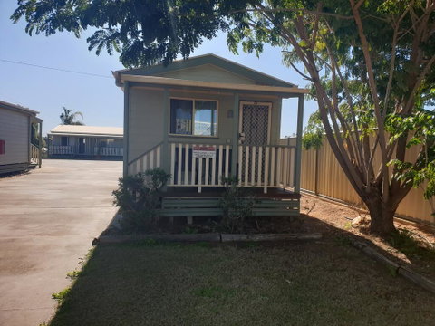 Warrego Motel - Accommodation Redcliffe 2