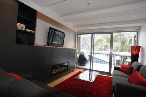 Warrina 12 - Accommodation Redcliffe 0