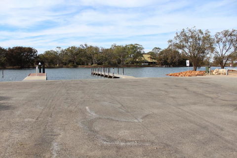 Water Lover's Haven - Accommodation Redcliffe 3