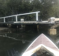 Water side house with a jetty - Accommodation Redcliffe