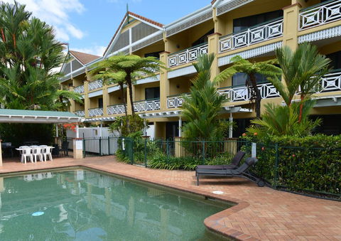 Waterfront Terraces - Accommodation Redcliffe 1