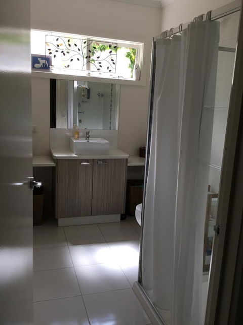 Redruth Cottage - Accommodation Redcliffe 4