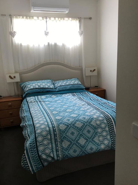 Redruth Cottage - Accommodation Redcliffe 8