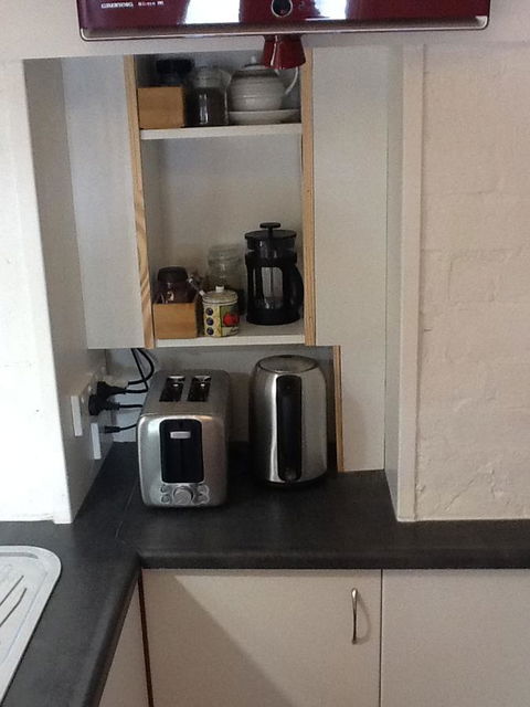 Redruth Cottage - Accommodation Redcliffe 16