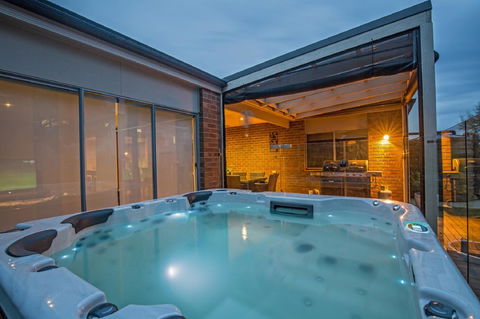 Nautical Rise Torquay - Accommodation Redcliffe 22