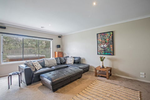Nautical Rise Torquay - Accommodation Redcliffe 10