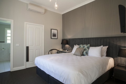 Oscar\'s On The Yarra - Accommodation Redcliffe 3