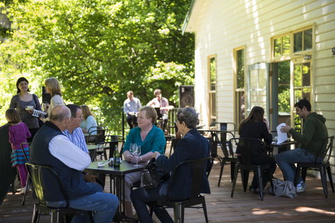 Oscar\'s On The Yarra - Accommodation Redcliffe 10