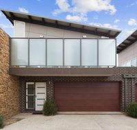 Central to Cowes - Accommodation Redcliffe