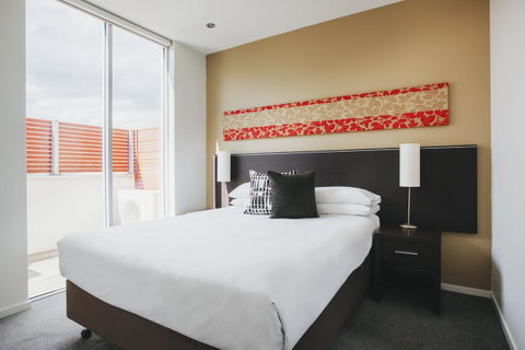 Punthill Williamstown - Accommodation Redcliffe 1