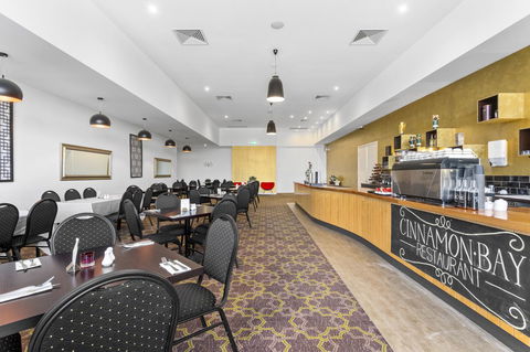 Quality Hotel Point Cook - Accommodation Redcliffe 17