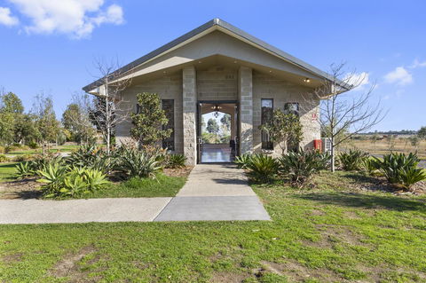 Quality Hotel Point Cook - Accommodation Redcliffe 22