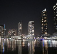 Auzzie Apartments Docklands Melbourne - Accommodation Redcliffe