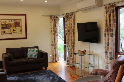 Australian Home Away @ Wonga Park Brushy Creek - Accommodation Redcliffe 9