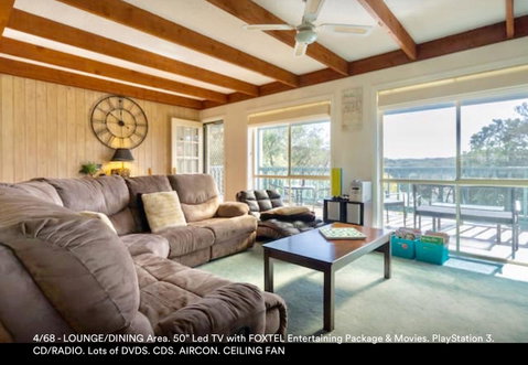 Nest On A Crest - Accommodation Redcliffe 3