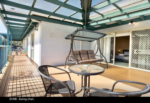 Nest On A Crest - Accommodation Redcliffe 14