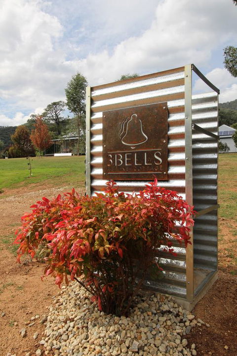 3 Bells Alpine Cottage - Accommodation Redcliffe 12