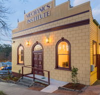 The Old Mechanics - Accommodation Redcliffe