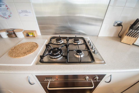 The Pitch - Accommodation Redcliffe 9