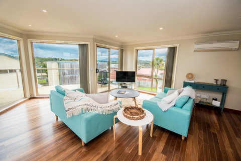 The Pitch - Accommodation Redcliffe 0