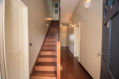 The Pitch - Accommodation Redcliffe 24
