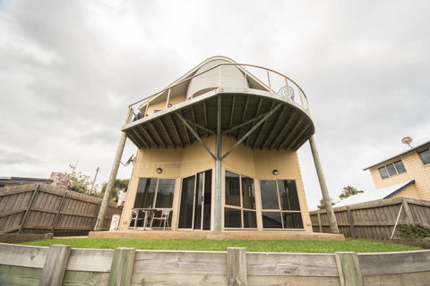 The Pitch - Accommodation Redcliffe 36