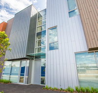 Docklands Waterfront Luxury Villa - Accommodation Redcliffe