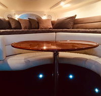 Luxury on the water Private luxurious boat - Accommodation Redcliffe