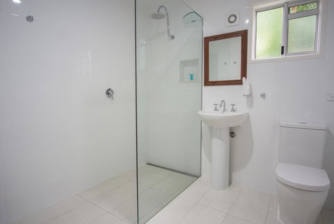 Debbie\'s Place - Accommodation Redcliffe 16