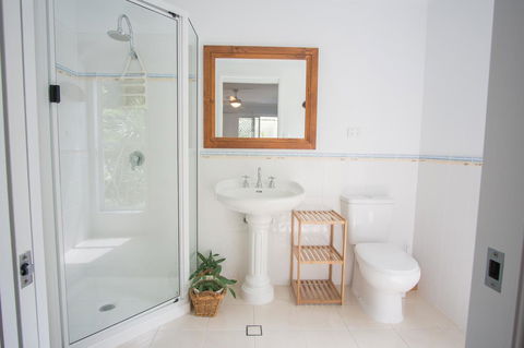 Debbie\'s Place - Accommodation Redcliffe 10
