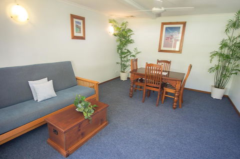 Debbie\'s Place - Accommodation Redcliffe 39