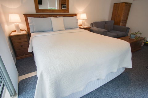 Debbie\'s Place - Accommodation Redcliffe 12