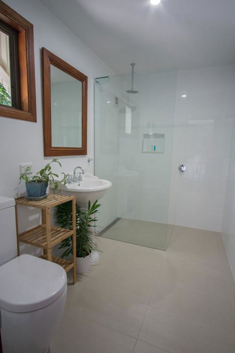 Debbie\'s Place - Accommodation Redcliffe 5