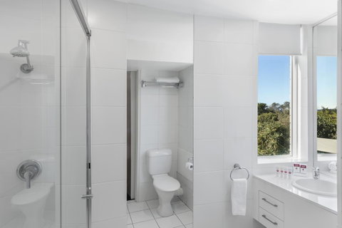 Ramada By Wyndham Marcoola Beach - Accommodation Redcliffe 14