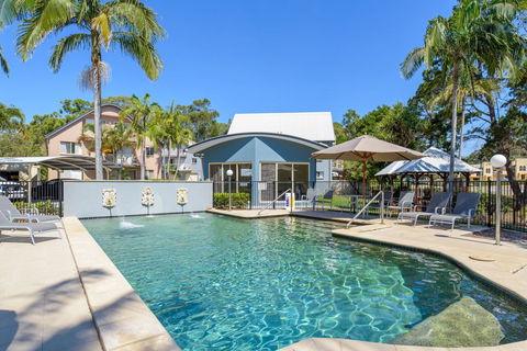 Rainbow Getaway Holiday Apartments - Accommodation Redcliffe 14
