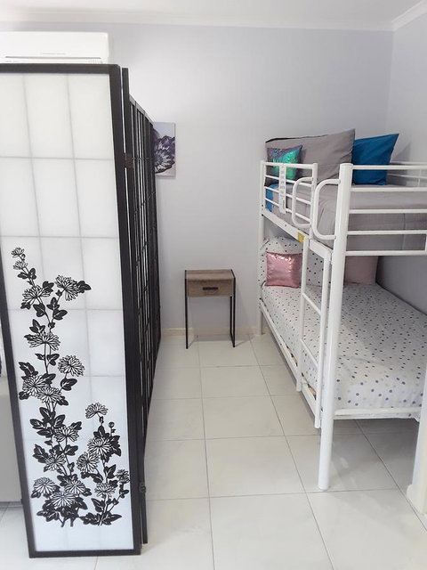 The Peacocks Nest - Accommodation Redcliffe 16