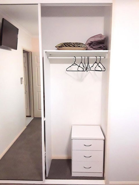 The Peacocks Nest - Accommodation Redcliffe 20