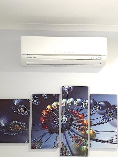 The Peacocks Nest - Accommodation Redcliffe 1