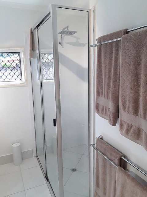 The Peacocks Nest - Accommodation Redcliffe 12