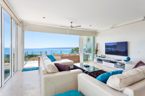 Apartment Dees Retreat - Accommodation Redcliffe 12