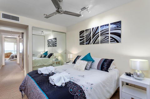 Apartment Dees Retreat - Accommodation Redcliffe 6