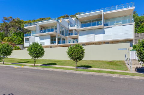 Apartment Dees Retreat - Accommodation Redcliffe 15