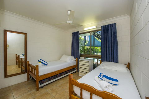 Magnetic North Apartment 1 - Accommodation Redcliffe 9