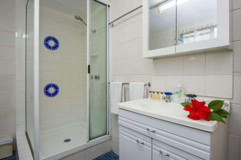 Magnetic North Apartment 1 - Accommodation Redcliffe 10