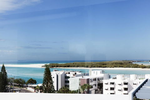 Ocean Views Resort Caloundra - Accommodation Redcliffe 8