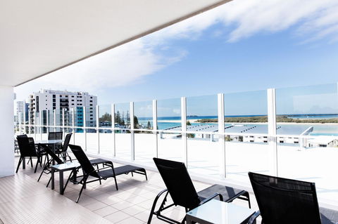Ocean Views Resort Caloundra - Accommodation Redcliffe 9