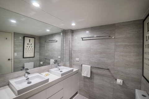 Noosa Harbour Resort - Accommodation Redcliffe 38