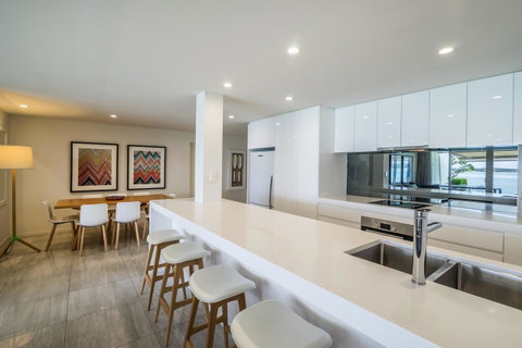 Noosa Harbour Resort - Accommodation Redcliffe 42